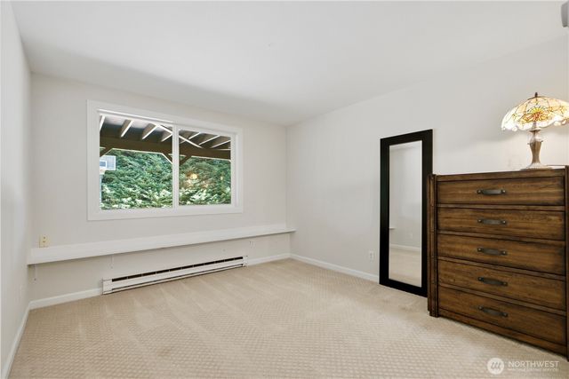 10606 NE 19th Place, Bellevue, WA 98004