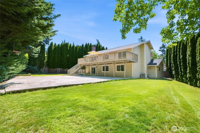10606 NE 19th Place, Bellevue, WA 98004