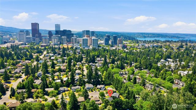 10606 NE 19th Place, Bellevue, WA 98004