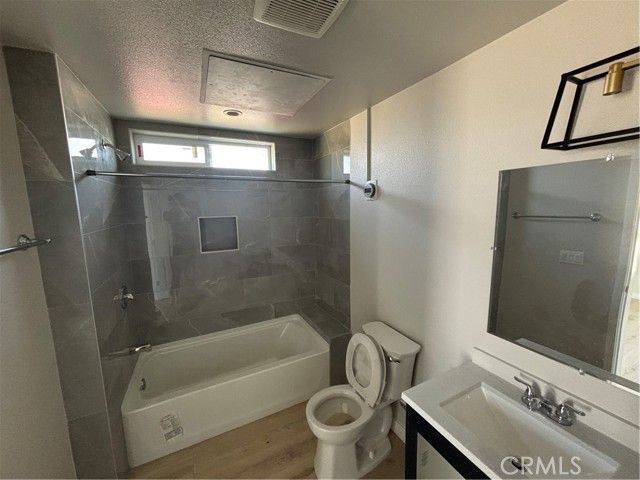 2683 San Marino Street, Los Angeles, CA 90006