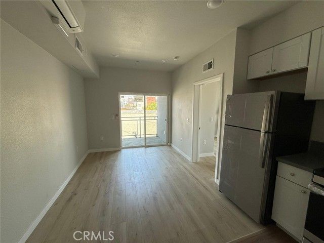 2683 San Marino Street, Los Angeles, CA 90006