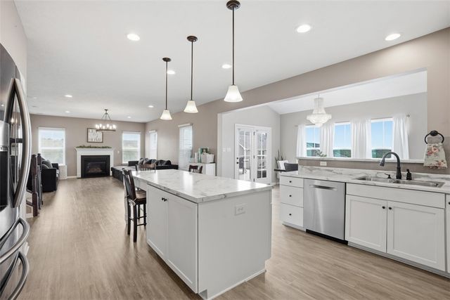 129 Olivia Avenue, Adams Twp, PA 16046