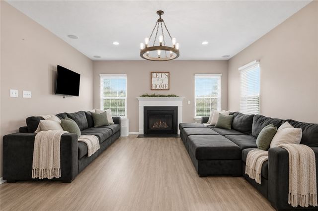 129 Olivia Avenue, Adams Twp, PA 16046