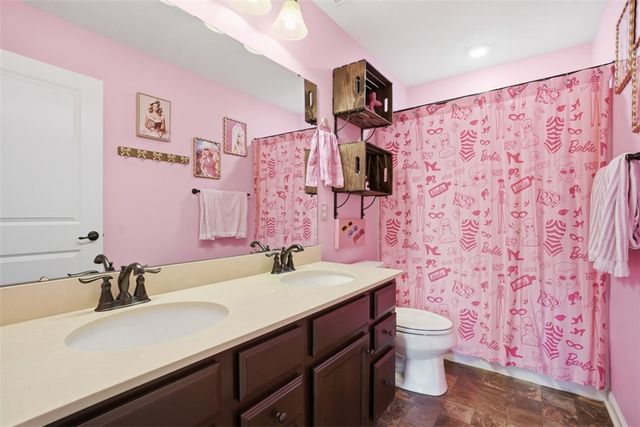 129 Olivia Avenue, Adams Twp, PA 16046