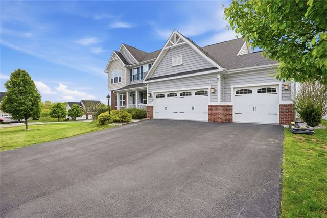 129 Olivia Avenue, Adams Twp, PA 16046