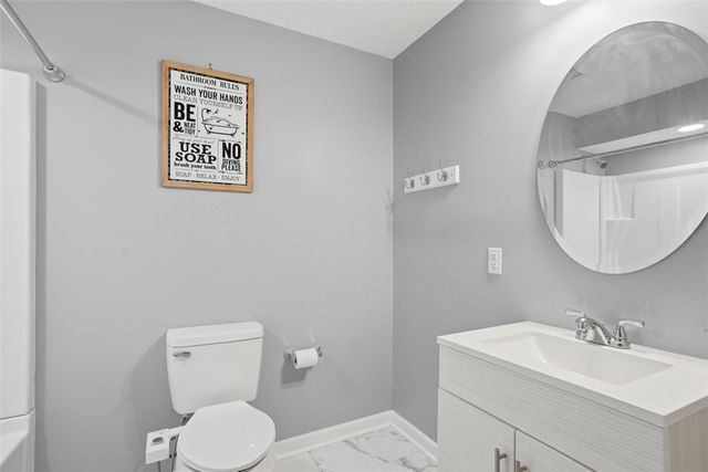 129 Olivia Avenue, Adams Twp, PA 16046