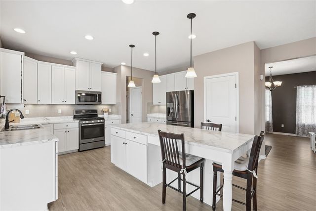 129 Olivia Avenue, Adams Twp, PA 16046