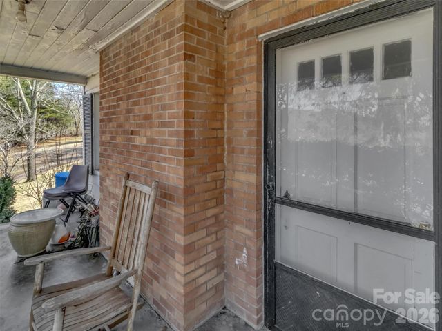 301 Mulberry Street, Clyde, NC 28721