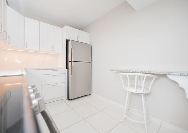 20335 W Country Club Drive 1704, Aventura, FL 33180