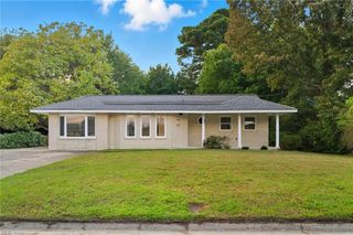 669 Bottino LN, Virginia Beach, VA 23455