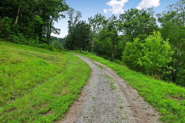 1196 Lula Ln, Franklin, TN 37064