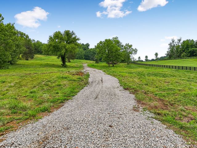 1196 Lula Ln, Franklin, TN 37064