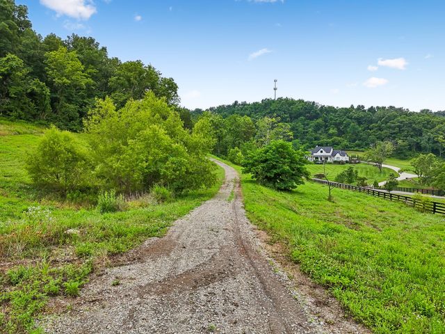 1196 Lula Ln, Franklin, TN 37064