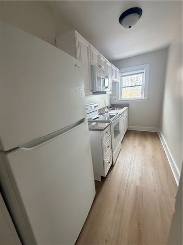 41 Carter Street, Providence, RI 02907