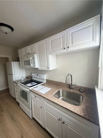 41 Carter Street, Providence, RI 02907