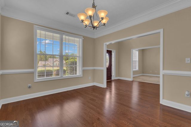 102 Plantation Court, Lagrange, GA 30240