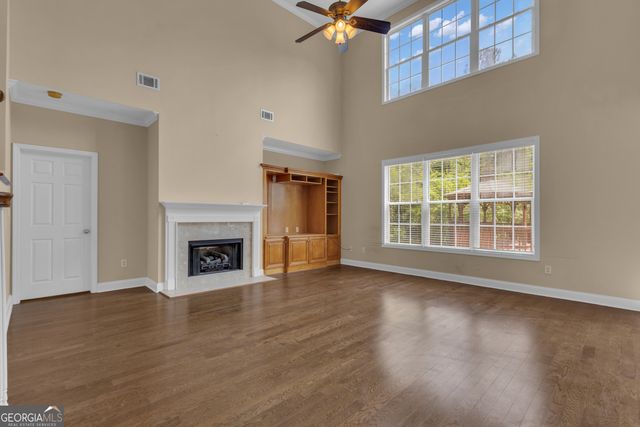 102 Plantation Court, Lagrange, GA 30240