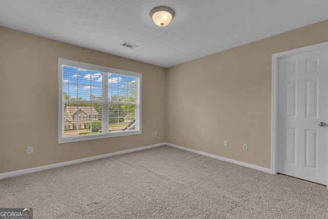 102 Plantation Court, Lagrange, GA 30240