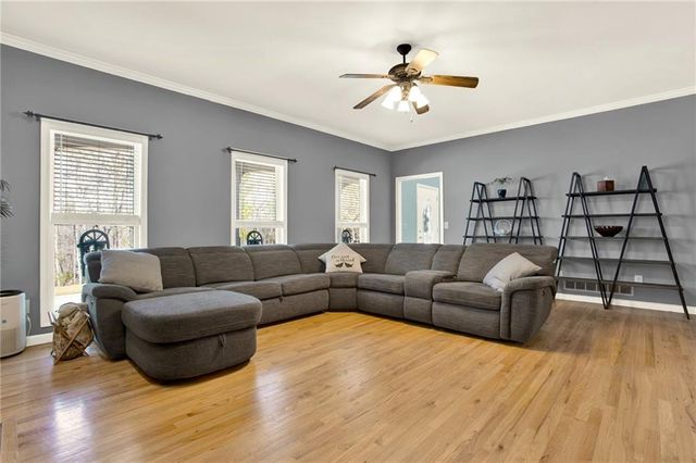 114 Hardwood Lane, Canton, GA 30115