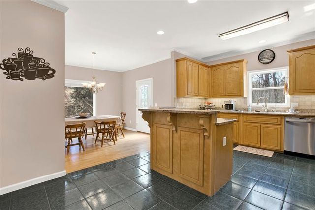 114 Hardwood Lane, Canton, GA 30115