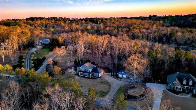 114 Hardwood Lane, Canton, GA 30115
