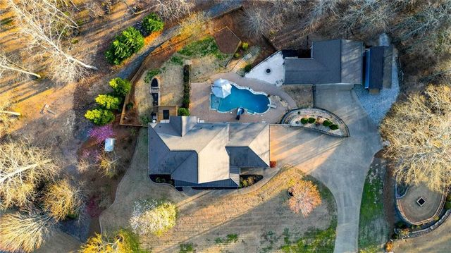 114 Hardwood Lane, Canton, GA 30115