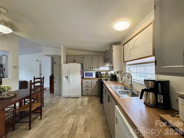 3422 Edwards Road, Wingate, NC 28174