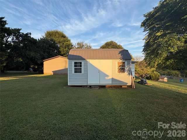 3422 Edwards Road, Wingate, NC 28174