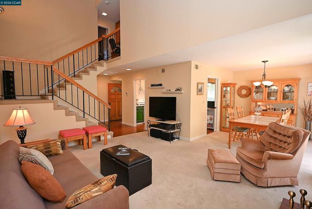 6670 Edgewood Way, Castro Valley, CA 94552
