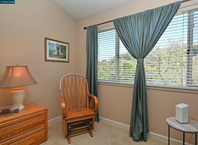 6670 Edgewood Way, Castro Valley, CA 94552
