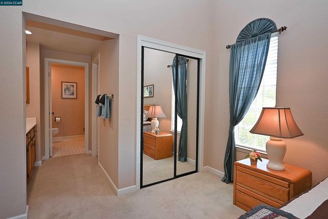 6670 Edgewood Way, Castro Valley, CA 94552