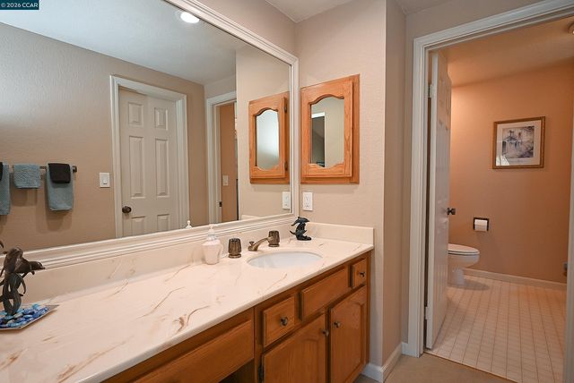 6670 Edgewood Way, Castro Valley, CA 94552