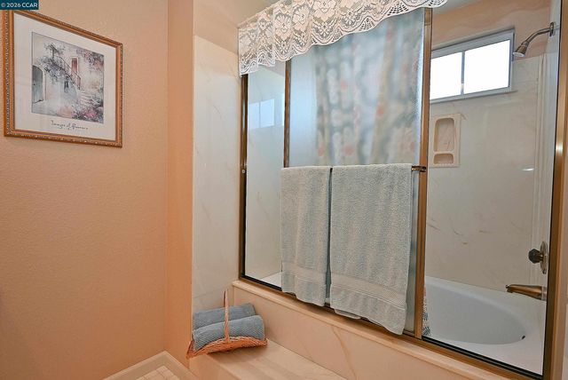 6670 Edgewood Way, Castro Valley, CA 94552