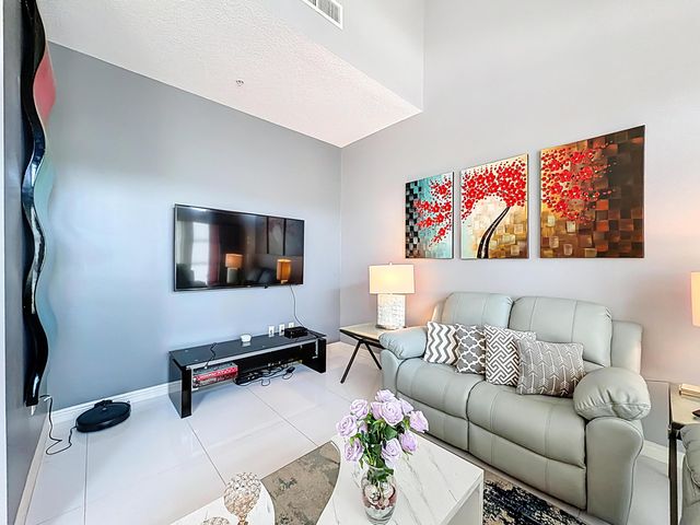 450 N Federal Highway 103, Boynton Beach, FL 33435