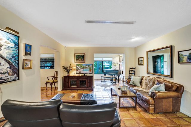 420 NE 36th Street, Boca Raton, FL 33431