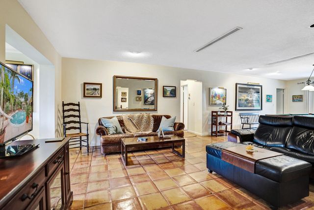 420 NE 36th Street, Boca Raton, FL 33431