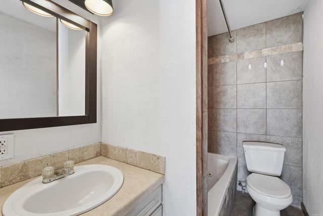 12 Fra Mar Drive, Sherwood, AR 72076