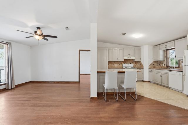 12 Fra Mar Drive, Sherwood, AR 72076