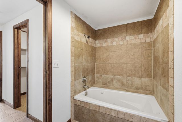 12 Fra Mar Drive, Sherwood, AR 72076