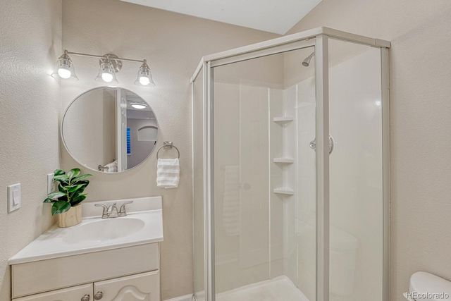 1059 Riddlewood Lane, Highlands Ranch, CO 80129