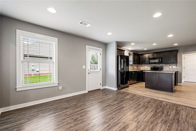 3712 SW Davinci Boulevard, Bentonville, AR 72712