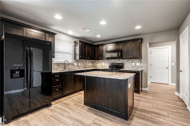 3712 SW Davinci Boulevard, Bentonville, AR 72712