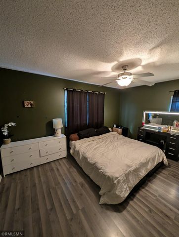 5011 Vera Cruz Avenue N, Crystal, MN 55429