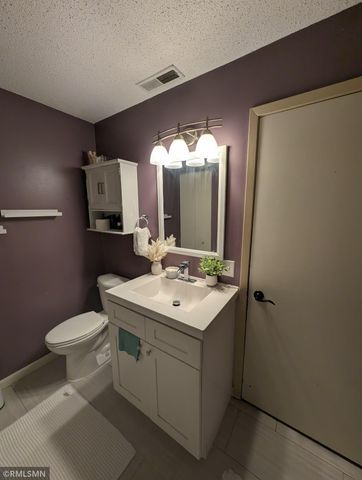 5011 Vera Cruz Avenue N, Crystal, MN 55429