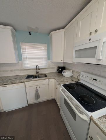 5011 Vera Cruz Avenue N, Crystal, MN 55429