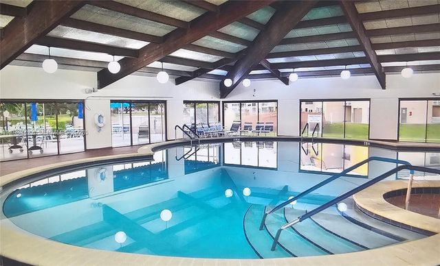 9900 Sunrise Lakes Blvd 102, Sunrise, FL 33322