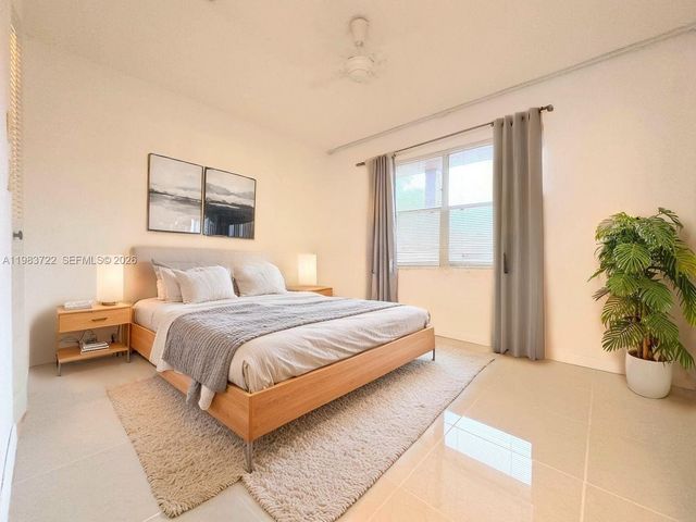 9900 Sunrise Lakes Blvd 102, Sunrise, FL 33322