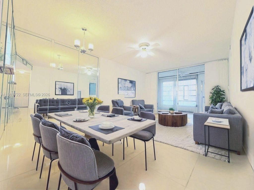 9900 Sunrise Lakes Blvd 102, Sunrise, FL 33322