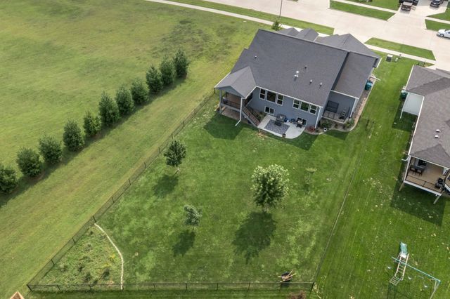 1914 Timberview Drive, Norwalk, IA 50211