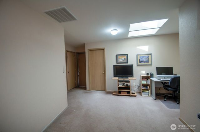 3011 Sugarloaf Street SE, Olympia, WA 98501